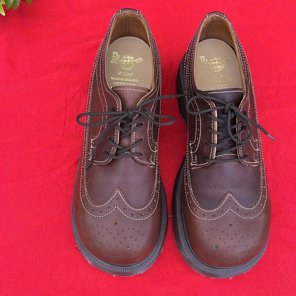 🏴 Vintage Dr. Martens MIE Platform Babydoll Brogue Brown Wingtips UK 7 - Picture 8 of 17
